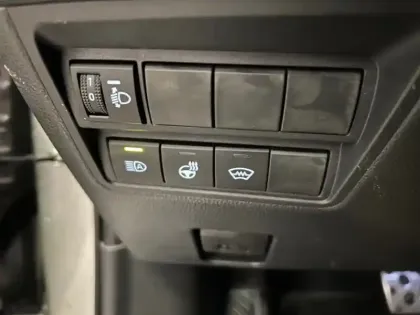 Photo 17 Toyota Yaris Hybride 1.5 HYBRID 130H GR SPORT AUTO