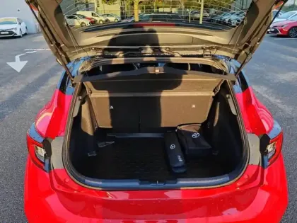 Photo 10 Toyota Corolla Hybride 1.8L 140h GR Sport MY25