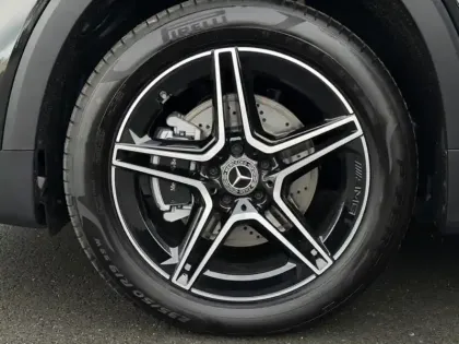 Photo 6 Mercedes GLB 200 d AMG Line