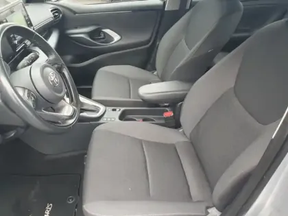 Photo 12 Toyota Yaris Hybride 116h Dynamic business