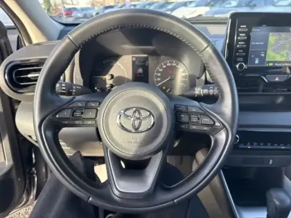 Photo 14 Toyota Yaris Hybride 116h Dynamic business