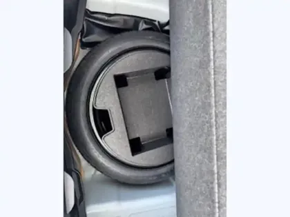 Photo 12 Toyota Yaris Hybride 116h Dynamic Business