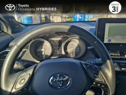 Photo 12 Toyota C-HR  1.8 Hybride 122ch Design E-CVT