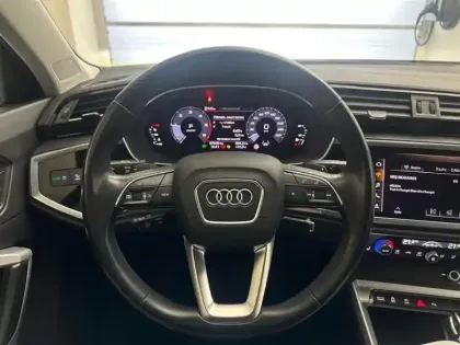 Photo 13 Audi Q3  Sportback 35 TDI 150ch S tronic 7