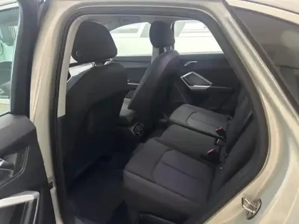 Photo 12 Audi Q3  Sportback 35 TDI 150ch S tronic 7