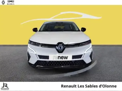 Photo 8 Renault Megane  E-Tech Electric EV60 220ch Equilibre super charge