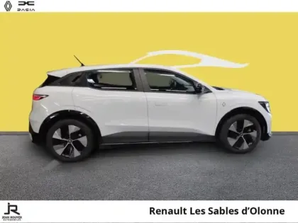 Photo 12 Renault Megane  E-Tech Electric EV60 220ch Equilibre super charge