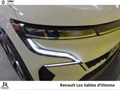 Photo 13 Renault Megane  E-Tech Electric EV60 220ch Equilibre super charge