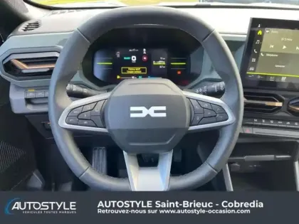 Photo 29 Dacia Duster  1.6 hybrid 140ch Extreme NEUF