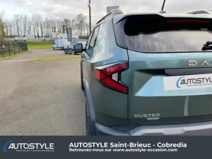 Photo 18 Dacia Duster  1.6 hybrid 140ch Extreme NEUF