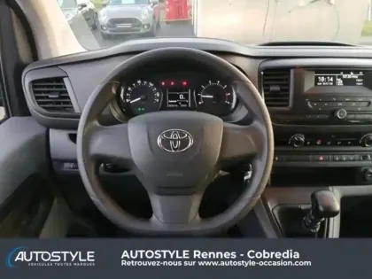 Photo 14 Toyota Proace  Combi Long 1.5 120 D-4D Dynamic RC22