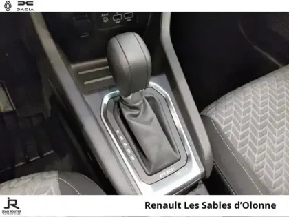 Photo 5 Renault Clio  1.6 E-Tech hybride 140ch Limited -21N