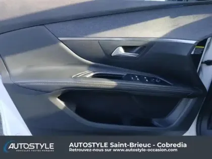 Photo 13 Peugeot 5008  1.5 BlueHDi 130ch E6.c GT Line S&S EAT8