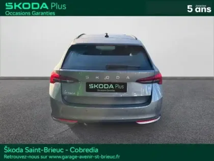 Photo 5 Skoda Octavia  Combi 1.5 TSI ACT Hybrid 150ch Selection DSG7