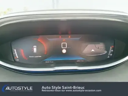 Photo 8 Peugeot 3008  1.5 BlueHDi 130ch S&S Allure Pack