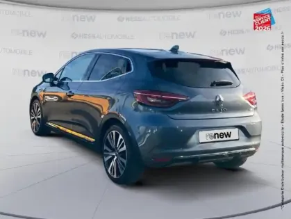 Photo 7 Renault Clio  1.6 E-Tech hybride 140ch Initiale Paris -21N