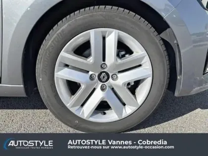 Photo 8 Renault Clio  1.5 Blue dCi 100ch Evolution