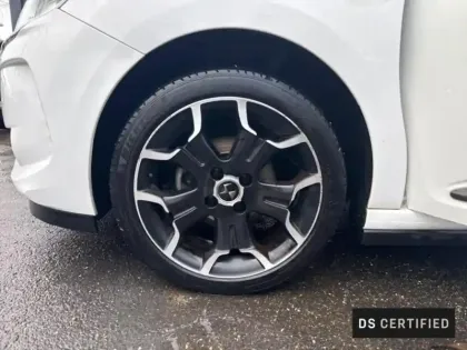 Photo 10 DS DS 3  PureTech 110ch So Chic S&S