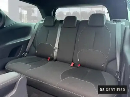 Photo 9 DS DS 3  PureTech 110ch So Chic S&S