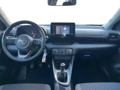 Photo 6 Toyota Yaris  120 VVT-i Dynamic 5p MY22