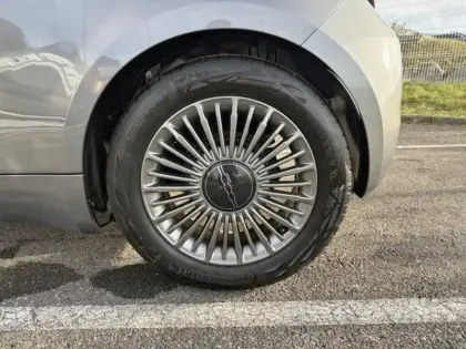 Photo 10 Fiat 500  e 118ch Icône