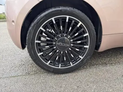 Photo 13 Fiat 500  e 118ch La Prima MY23