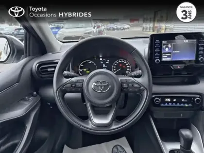 Photo 8 Toyota Yaris  116h Dynamic