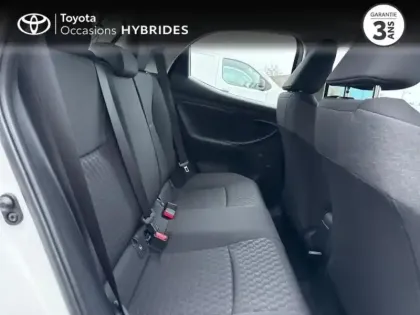 Photo 6 Toyota Yaris  116h Dynamic