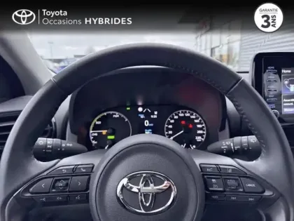 Photo 12 Toyota Yaris  116h Dynamic