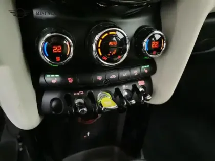 Photo 14 Mini Mini  Cooper SE 184ch  Essential BVA