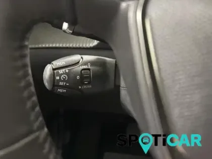 Photo 12 Peugeot 208  1.2 PureTech 100ch S&S Allure EAT8