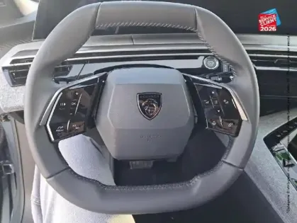 Photo 11 Peugeot 3008  1.2 Hybrid 145ch Allure e-DCS6