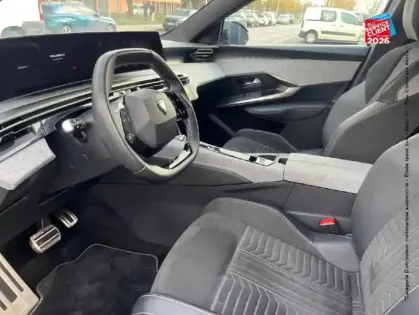 Photo 14 Peugeot 3008  1.2 Hybrid 136ch GT e-DCS6 Sieges chauf GPS Camera Carplay