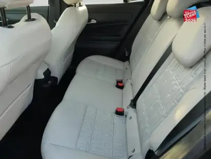 Photo 10 Fiat 600  1.2 Hybrid 100ch La Prima DCT6 Sieges cuir GPS Camera