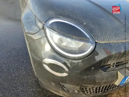 Photo 12 Fiat 600  1.2 Hybrid 100ch La Prima DCT6 Sieges cuir GPS Camera