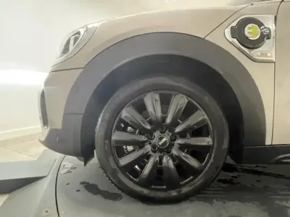 Photo 8 Mini Countryman  Cooper SE 125ch + 95ch Edition Premium Plus ALL4 BVA6