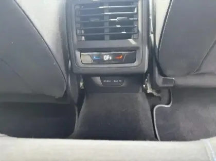 Photo 12 Volkswagen Golf  1.4 eHybrid 245ch GTE DSG6