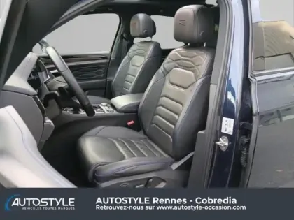 Photo 12 Volkswagen Touareg  3.0 TSI eHybrid 462ch R 4Motion BVA8