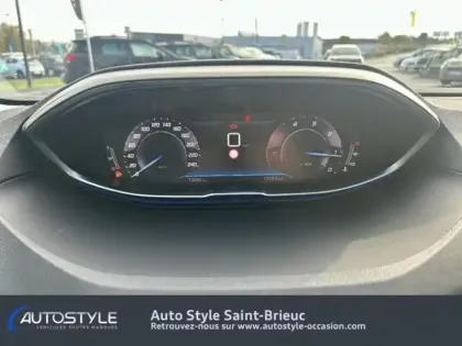 Photo 8 Peugeot 3008  1.5 BlueHDi 130ch S&S Allure Pack