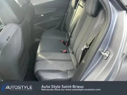 Photo 10 Peugeot 3008  1.5 BlueHDi 130ch S&S Allure Pack