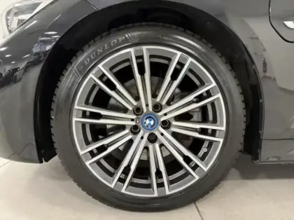 Photo 8 BMW Serie 3 Série 3 Touring 320eA 204ch M Sport