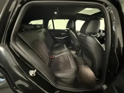 Photo 6 BMW Serie 3 Série 3 Touring 320eA 204ch M Sport