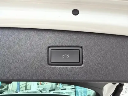 Photo 6 Volkswagen Tiguan  1.4 eHybrid 245ch R-Line DSG6