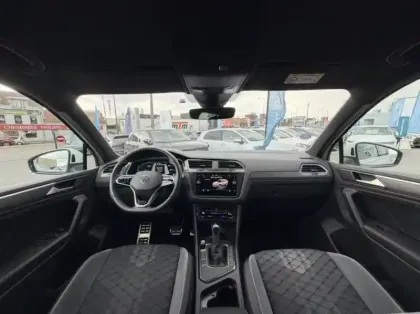 Photo 11 Volkswagen Tiguan  1.4 eHybrid 245ch R-Line DSG6