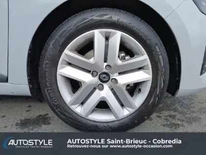 Photo 8 Renault Clio  1.5 dCi 100ch Evolution - 25