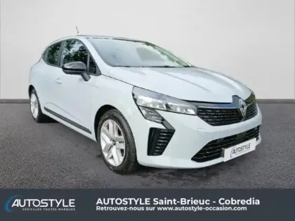 Photo 9 Renault Clio  1.5 dCi 100ch Evolution - 25