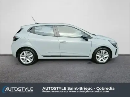 Photo 7 Renault Clio  1.5 dCi 100ch Evolution - 25