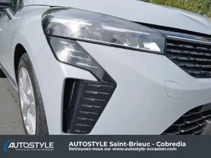 Photo 10 Renault Clio  1.5 dCi 100ch Evolution - 25