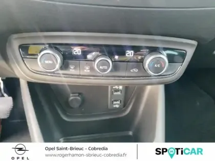 Photo 29 Opel Crossland X  1.5 D 102ch Elegance Business Euro 6d-T