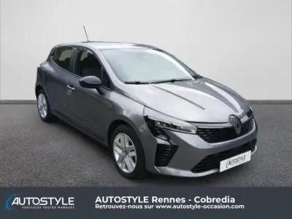 Photo 9 Renault Clio  1.5 dCi 100ch Evolution - 25